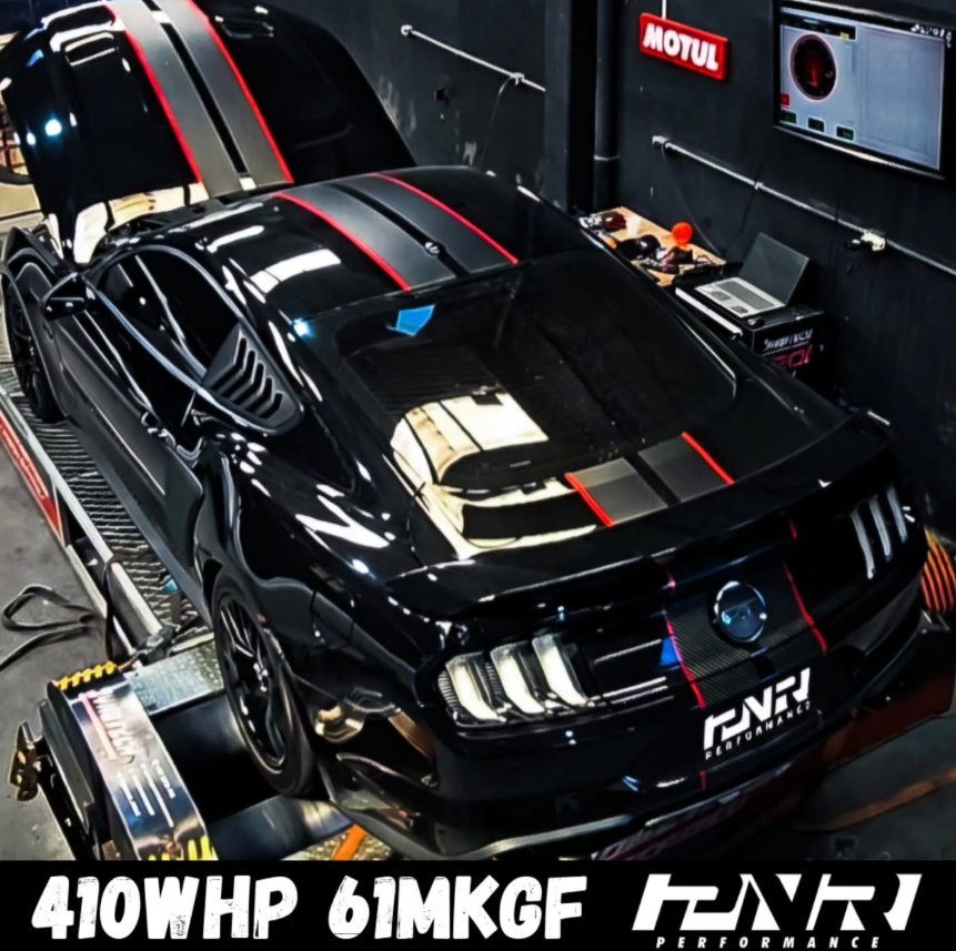 Mustang na estrutura da PNR Performance
